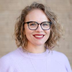Sara  Engelhart